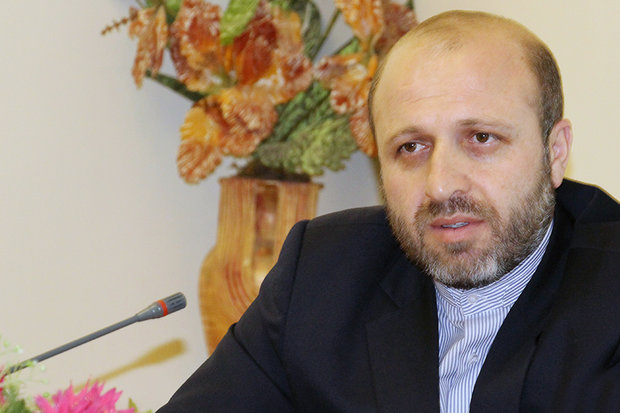 هفته دفاع مقدس یادآور خون‏های مقدسی است که به پای انقلاب اسلامی ریخته شد