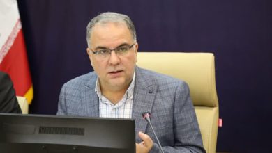 نباید اجازه دهیم نسل جدید،نسل پوچی بار آید